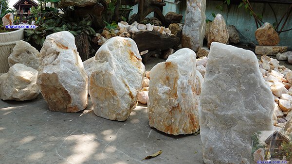 4 Cách nhận biệt đá thạch anh thô cực kỳ đơn giản