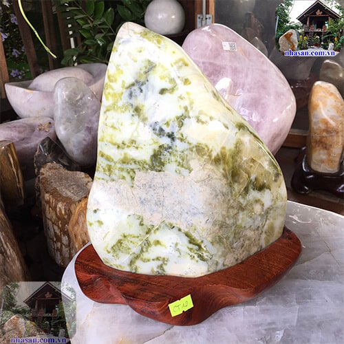 Trụ đá cẩm thạch xanh tự nhiên CT12-1 nặng 4.9kg