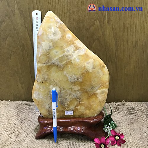 Trụ đá thạch anh bông vàng-TAV32